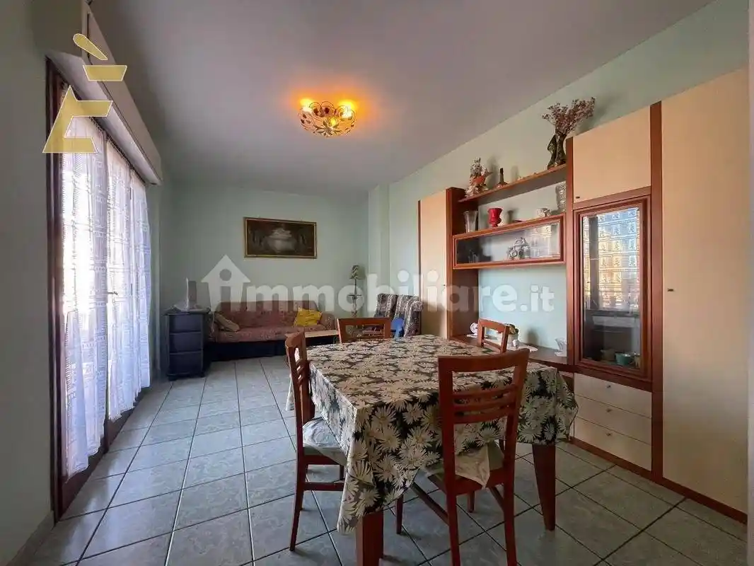 Appartamento in vendita a Pomezia