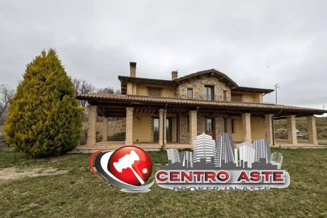 Villa in vendita a Frontino