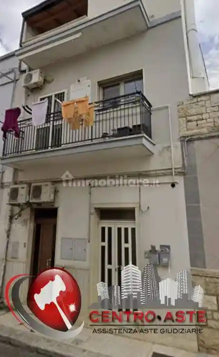 Appartamento in vendita a Turi