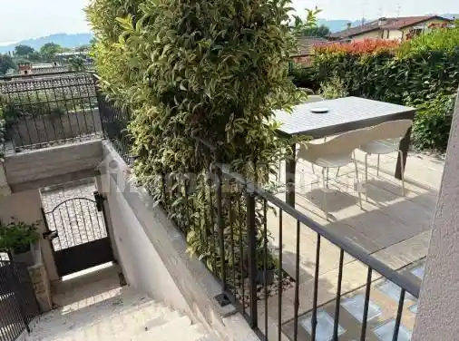 Appartamento in vendita a Lonato del Garda