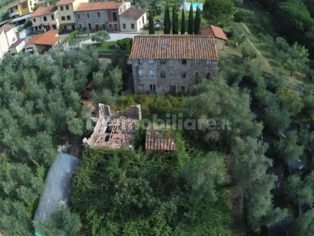 Rustico - Casale in vendita a Capannori