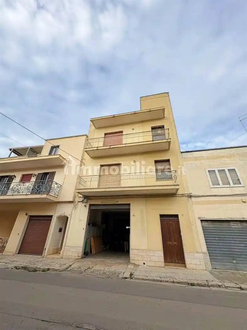 Palazzo - Edificio in vendita a Nardò