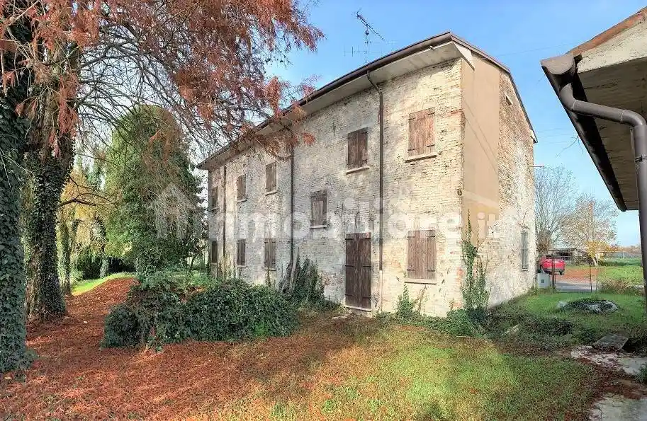Rustico - Casale in vendita a Roncoferraro