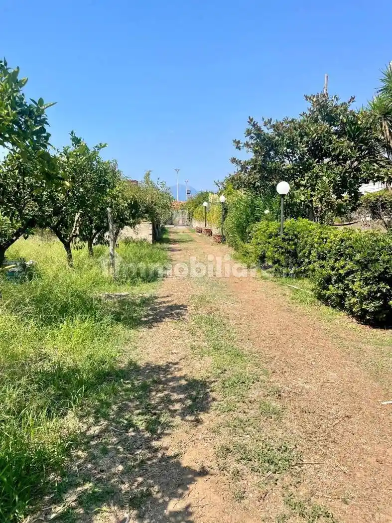 Villa in affitto a Salerno