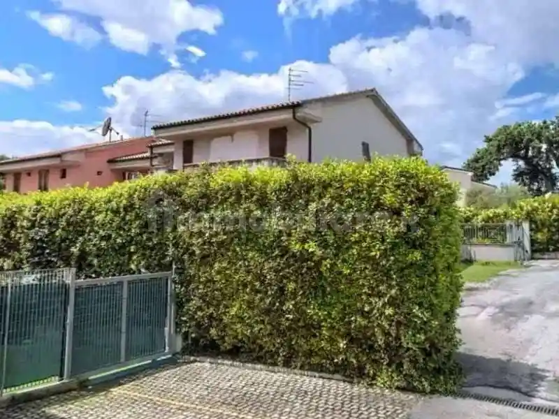 Villetta a schiera in vendita a Colli al Metauro