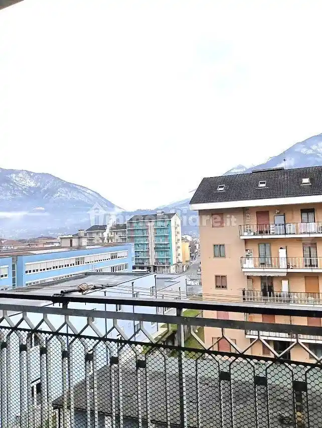 Appartamento in affitto a Domodossola