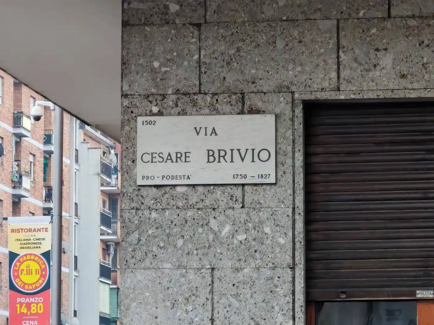 Palazzo - Edificio in vendita a Milano