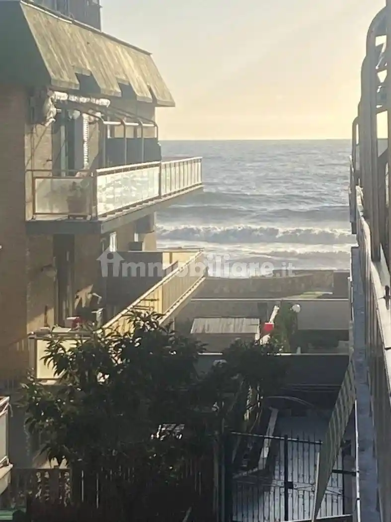 Appartamento in vendita a Ladispoli