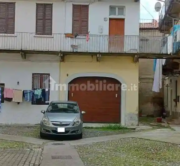 Appartamento in vendita a Vaprio d'Adda