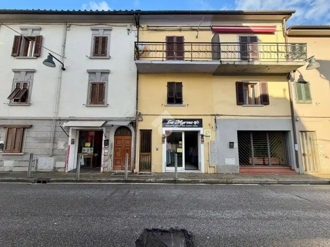 Casa indipendente in vendita a Quarrata