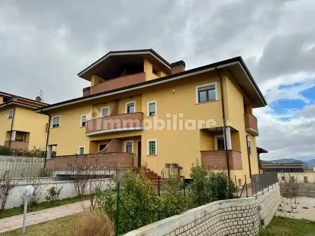 Villa in vendita a Poggio Picenze