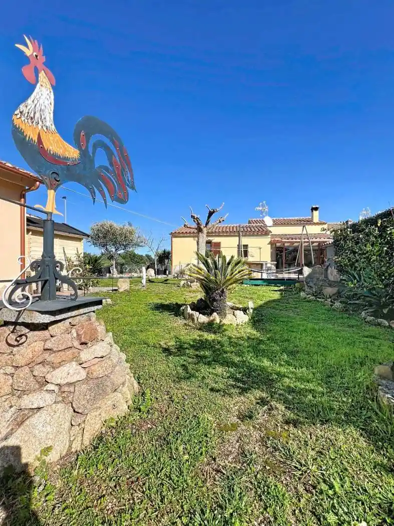 Casa indipendente in vendita a Loiri Porto San Paolo