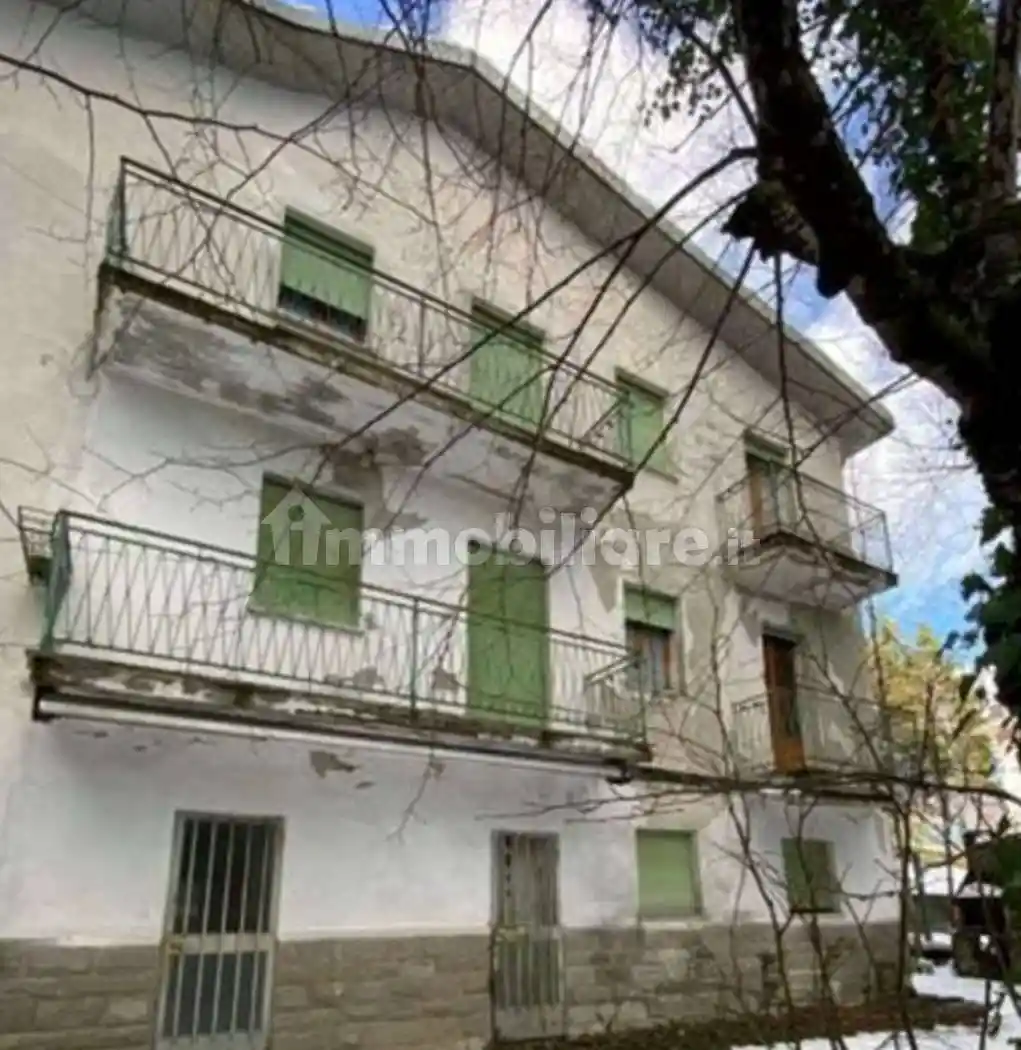 Appartamento in vendita a Lizzano in Belvedere