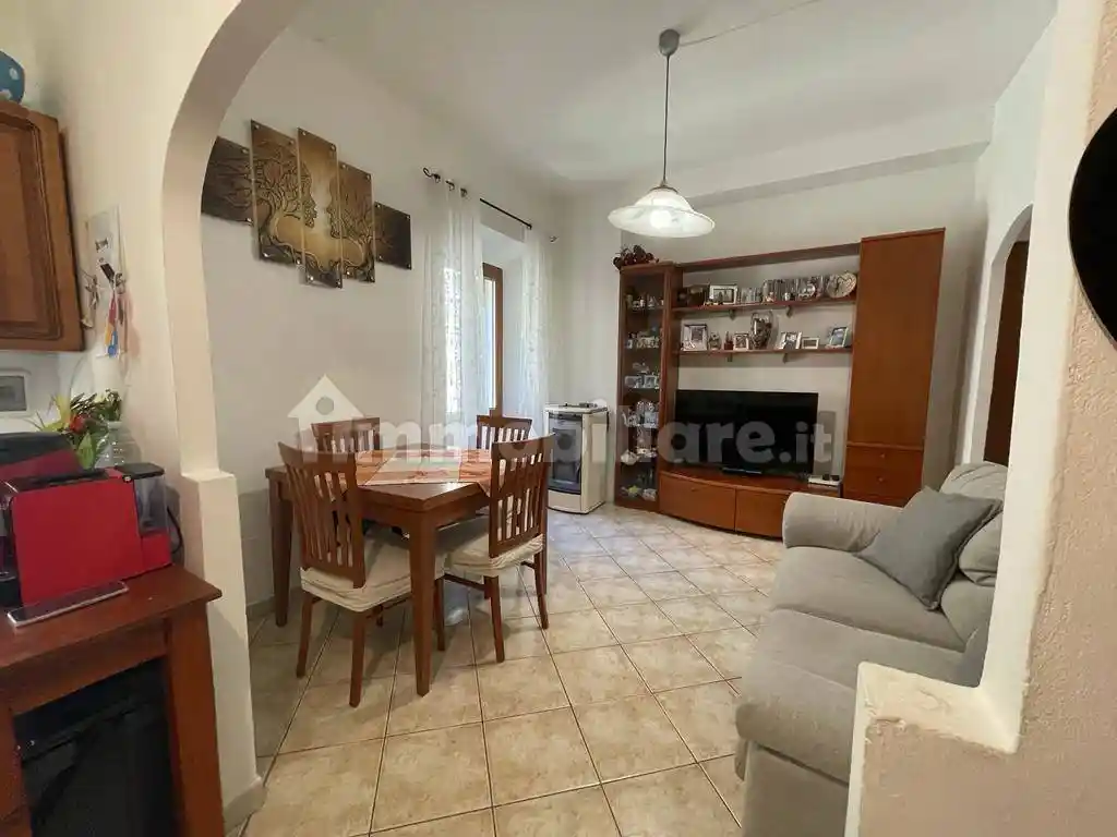 Appartamento in vendita a Rio