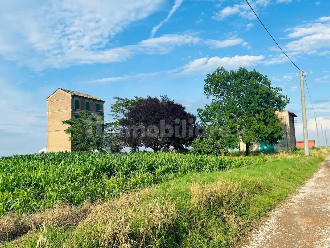 Rustico - Casale in vendita a Bondeno