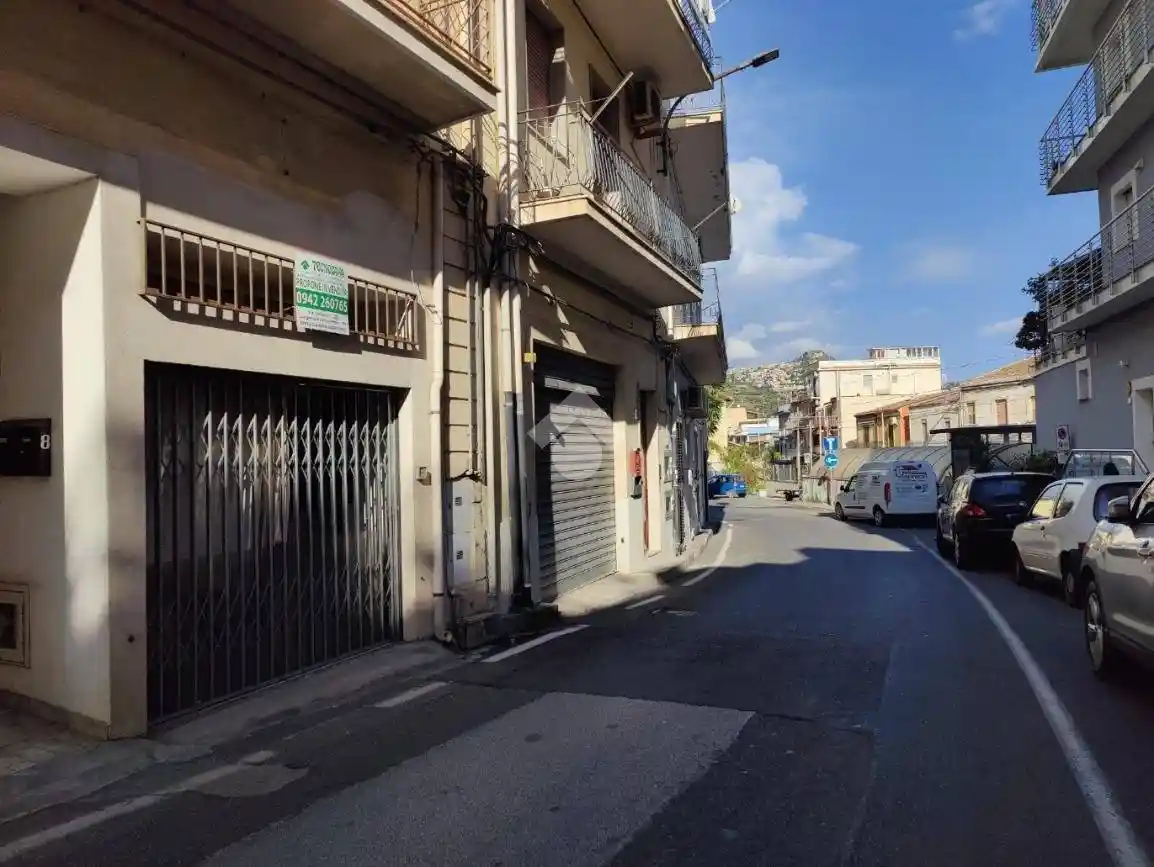 Appartamento in vendita a Giardini-Naxos