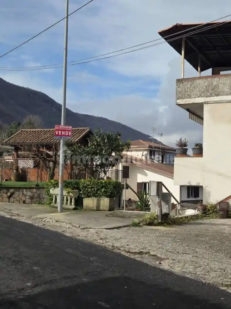 Appartamento in vendita a Sgurgola