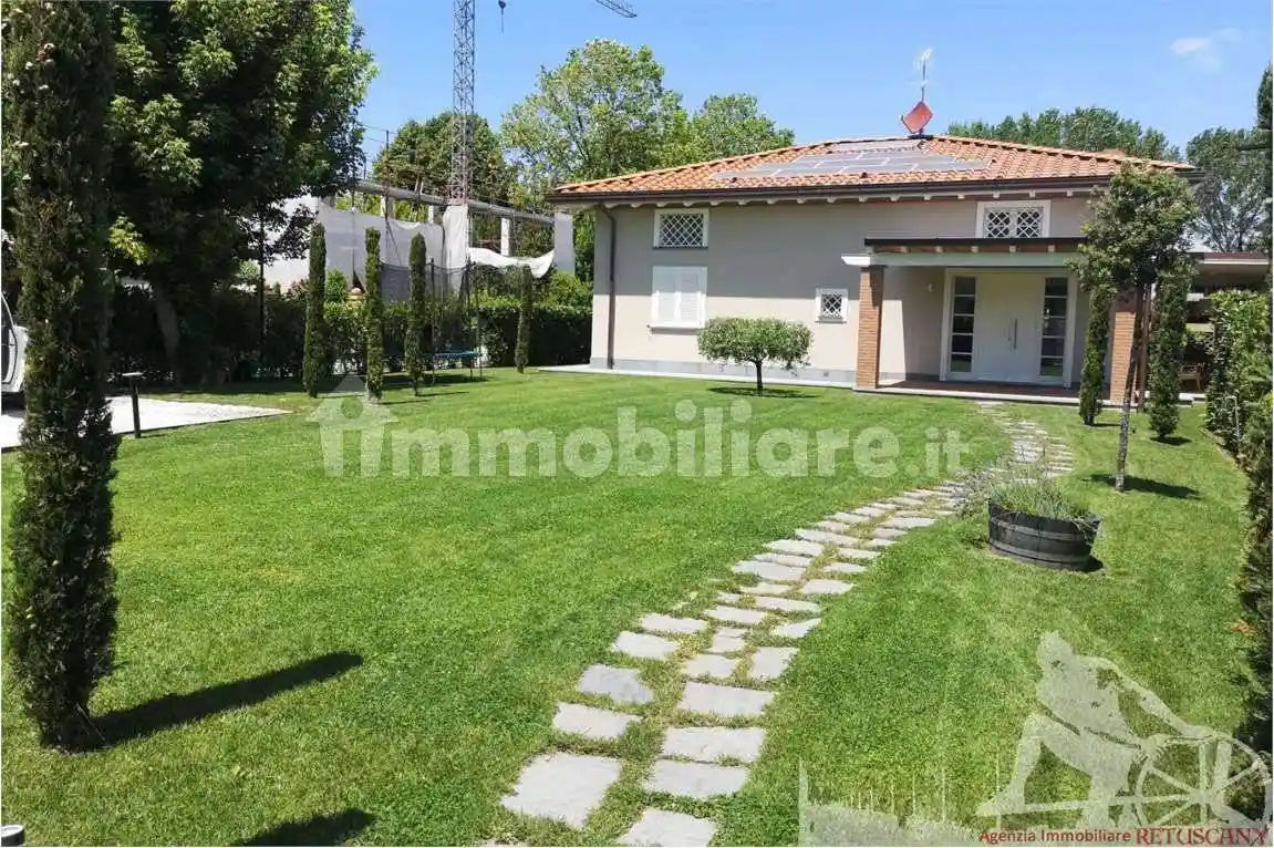 Villa in affitto a Forte dei Marmi
