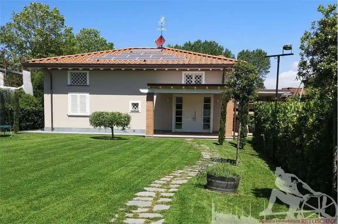Villa - foto 2