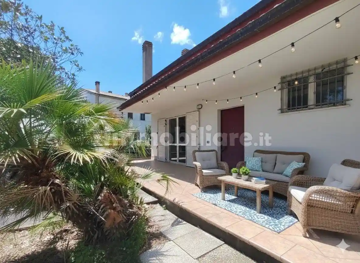 Villa in vendita a Città Sant'Angelo