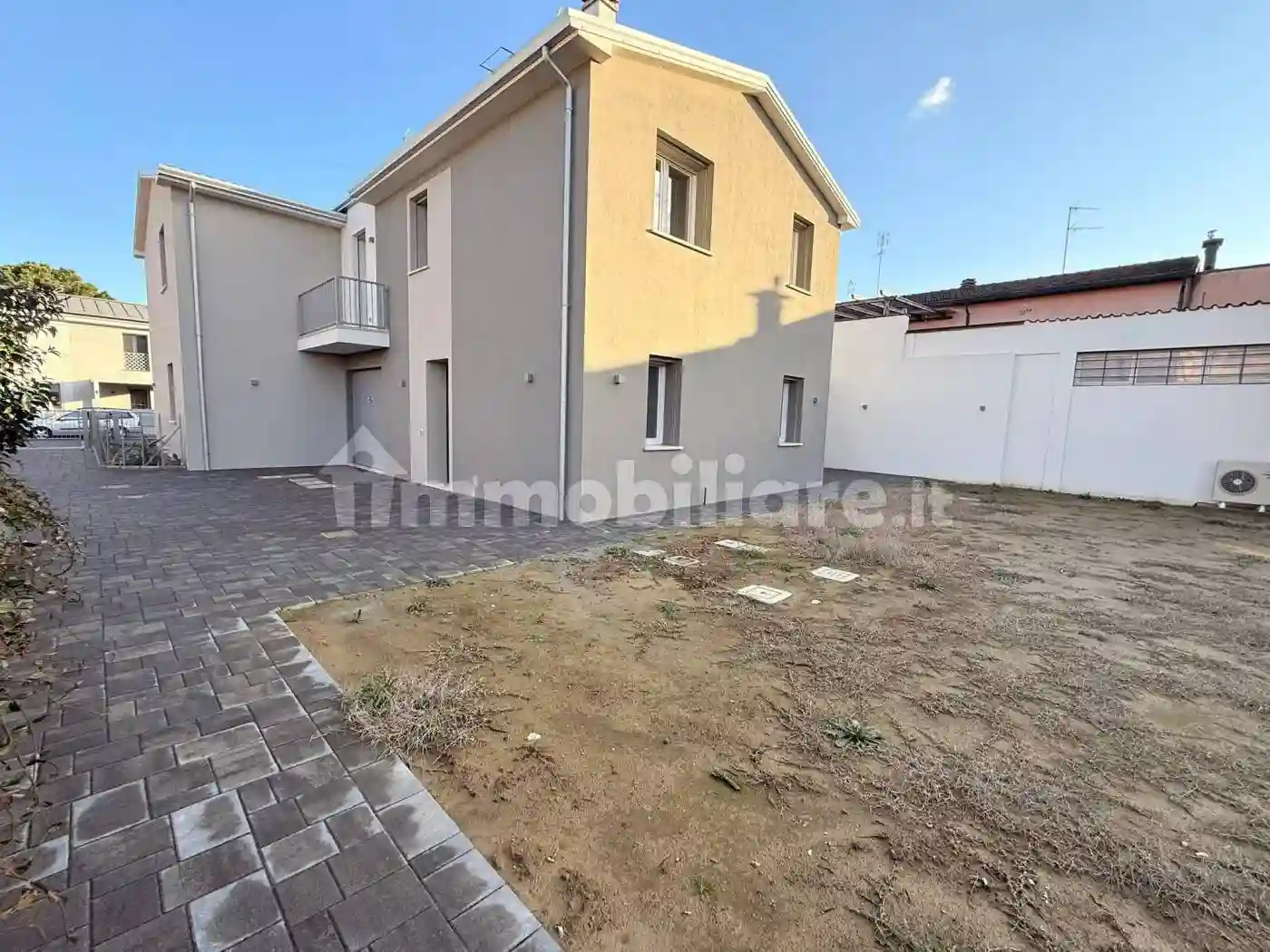 Villetta a schiera - foto 2