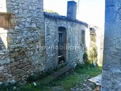 Rustico - Casale in vendita a Carunchio