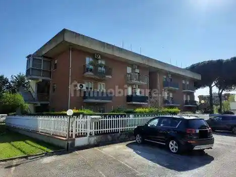 Appartamento in vendita a Collesalvetti