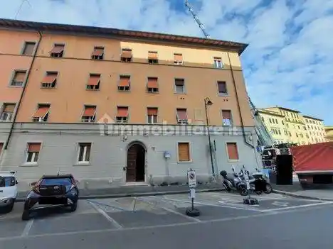 Appartamento in vendita a Livorno