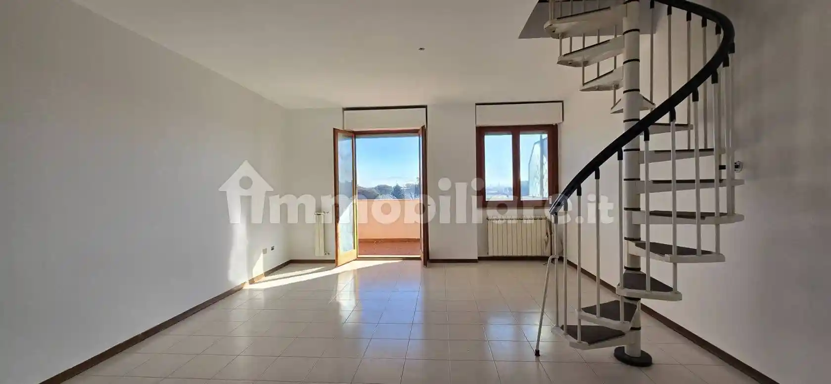 Appartamento in vendita a Pomezia