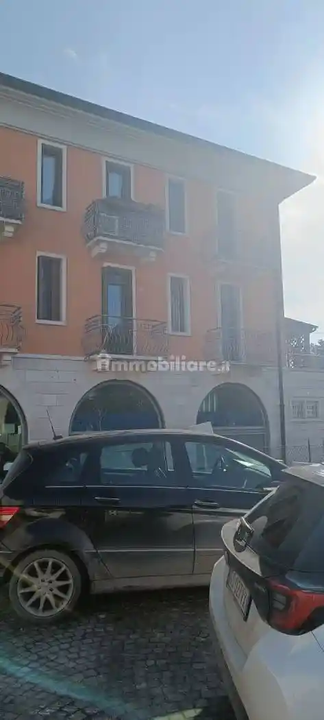 Appartamento in affitto a Roverbella