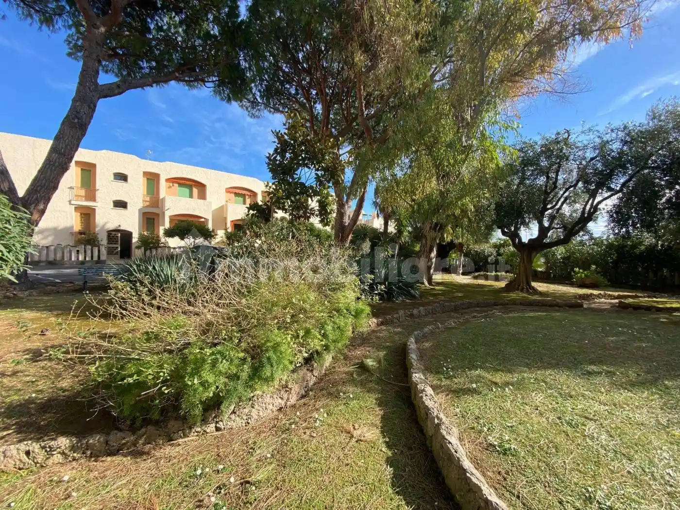 Appartamento in vendita a Ceriale