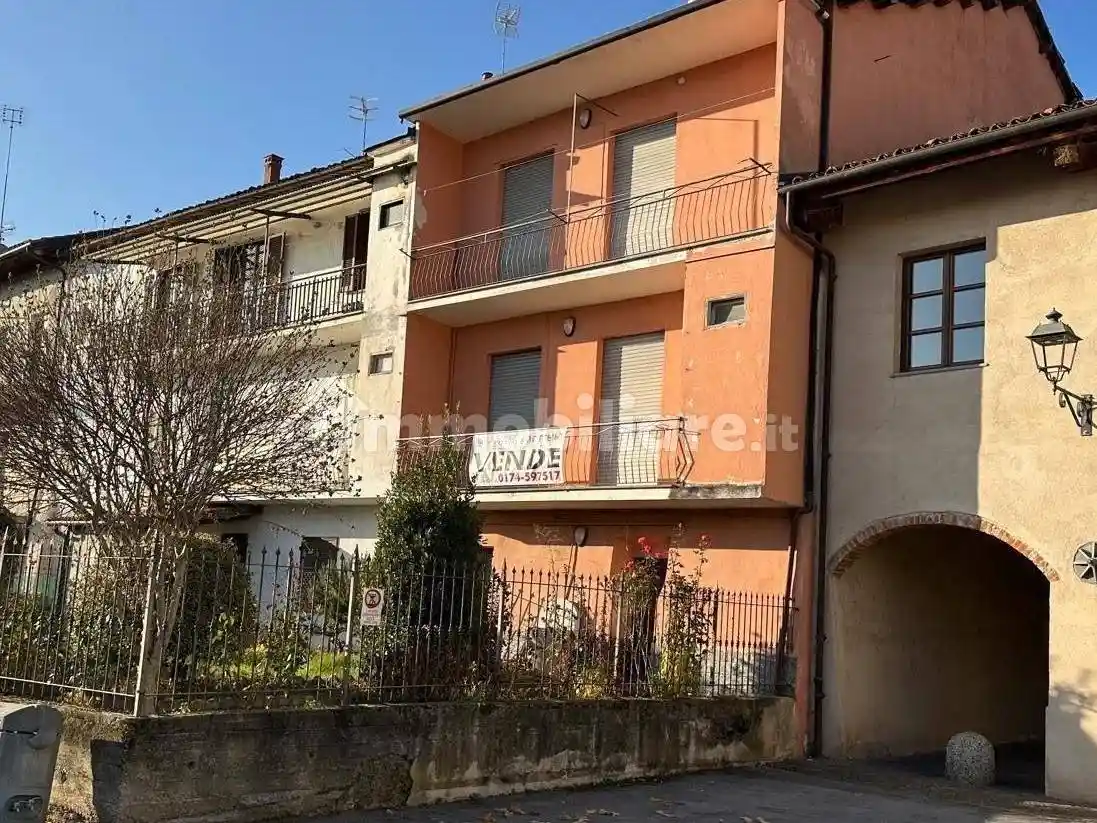 Casa indipendente in vendita a Villanova Mondovì