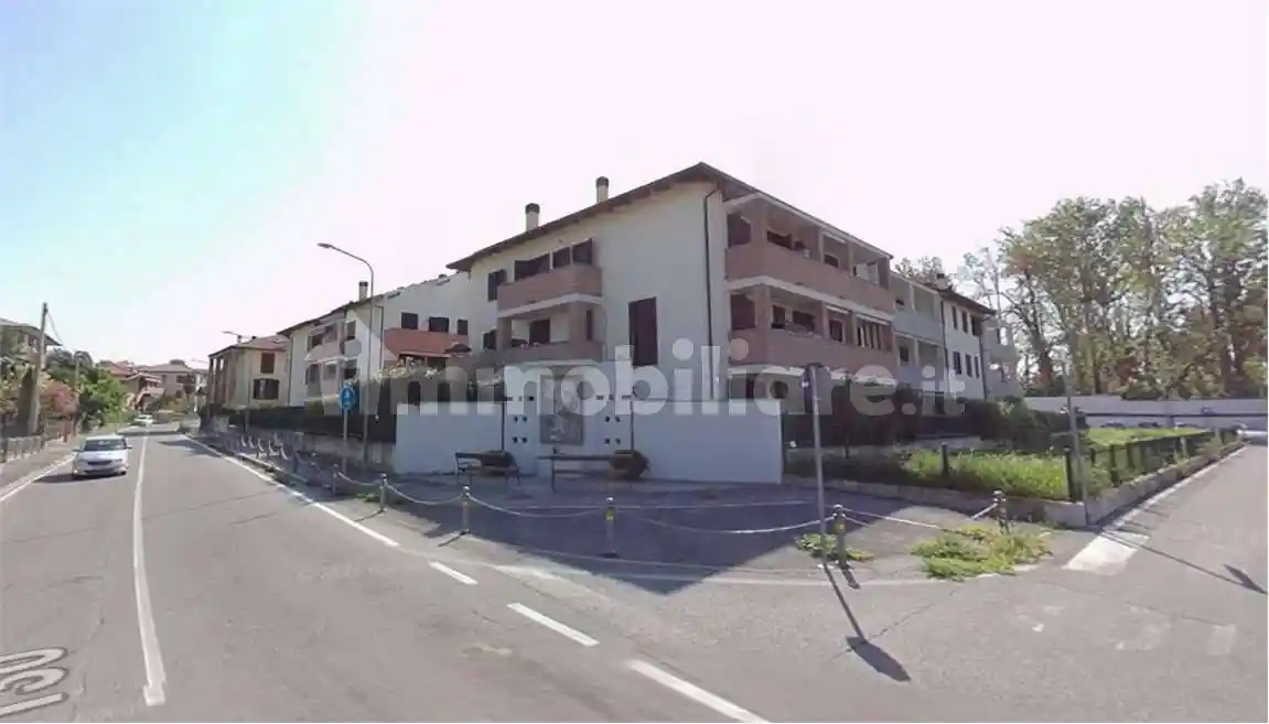 Appartamento in vendita a Casirate d'Adda