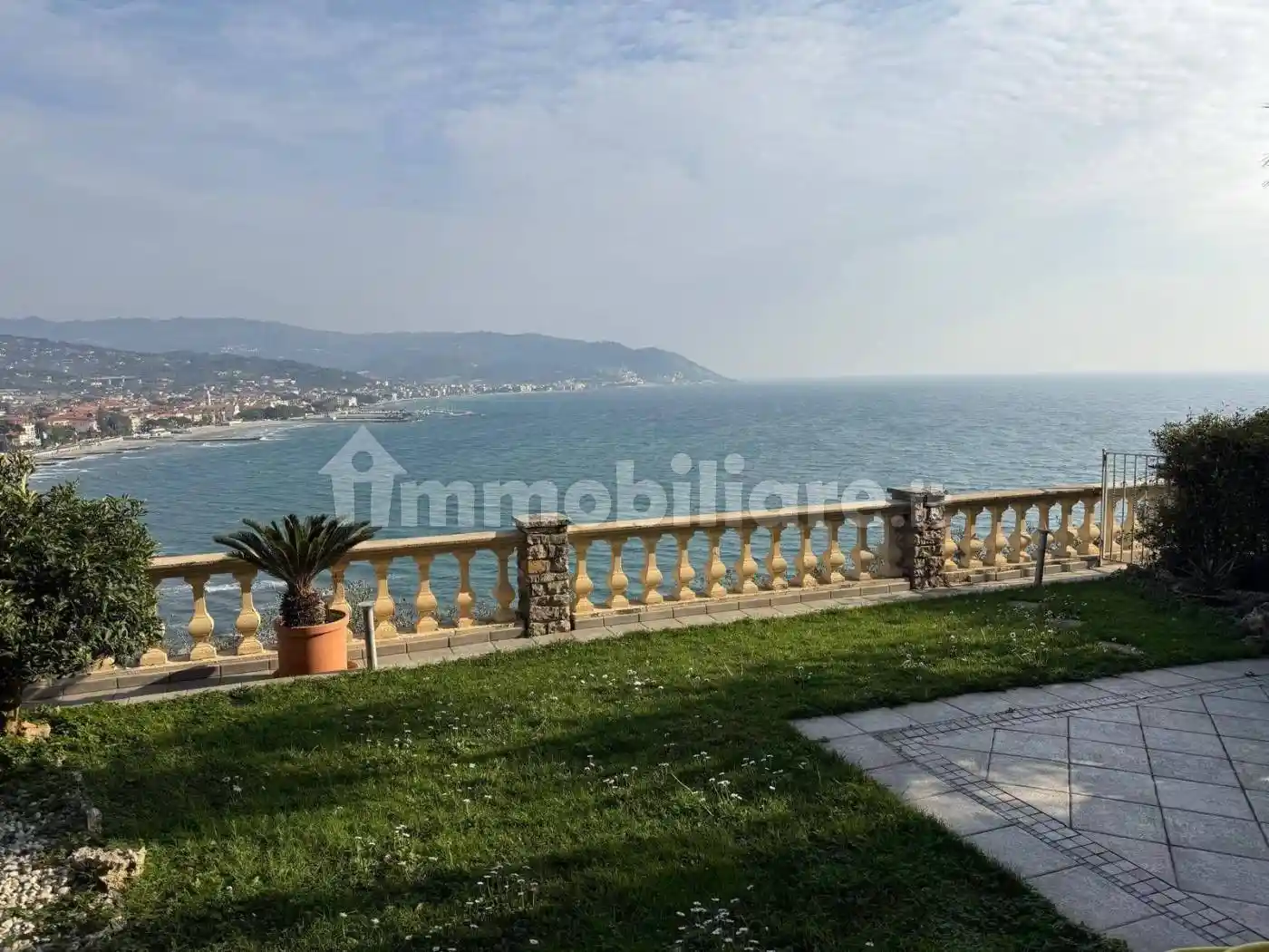 Appartamento in vendita a Diano Marina