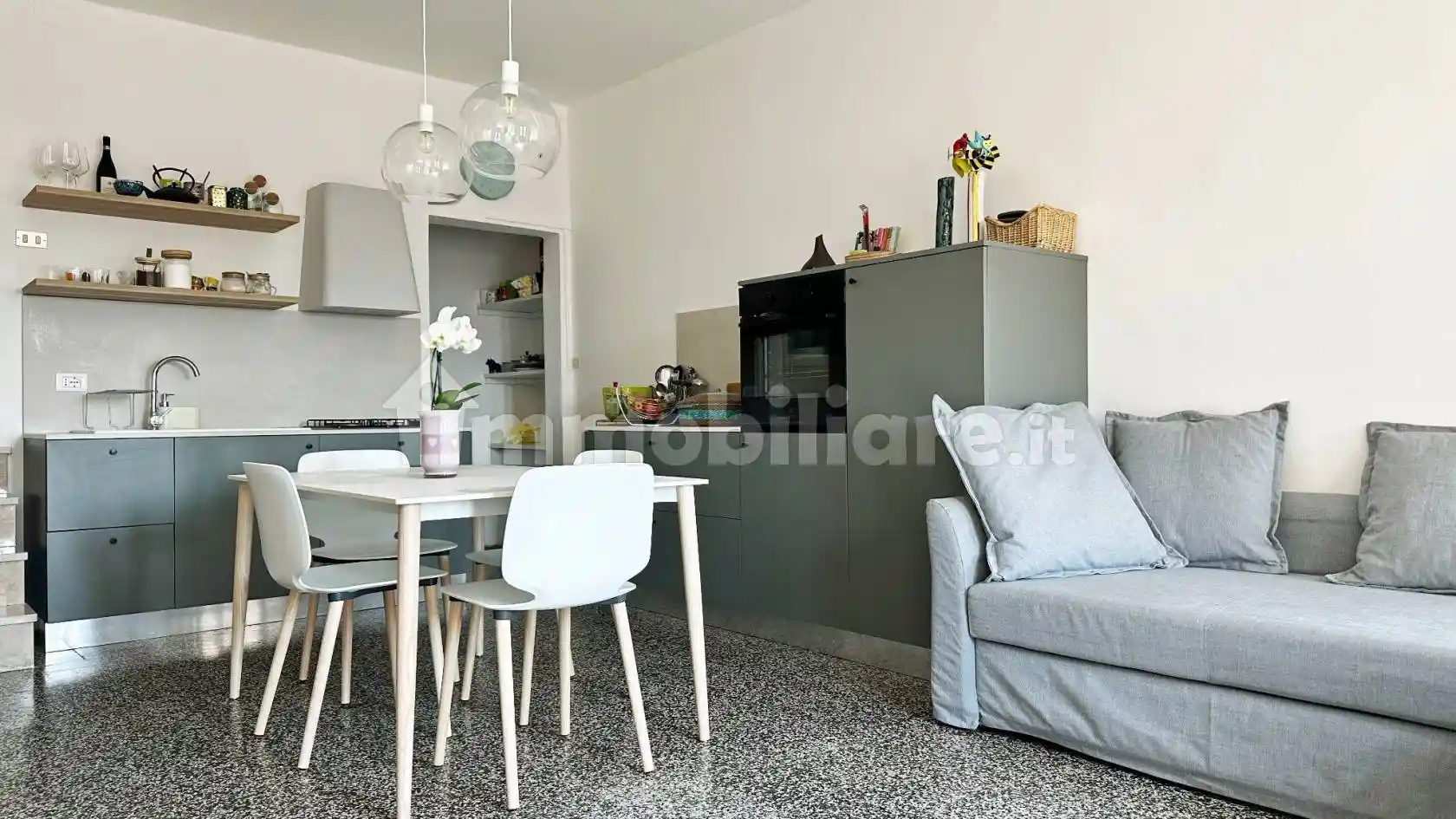 Appartamento in affitto a Padenghe sul Garda