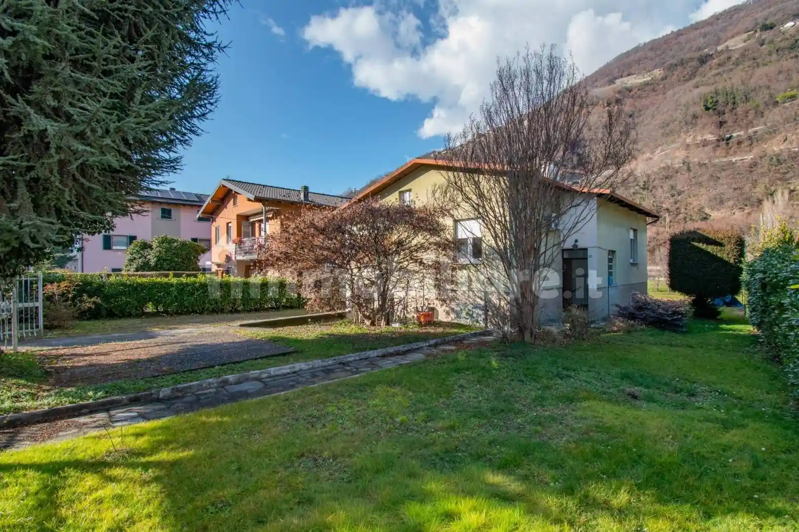 Villa in vendita a Morbegno