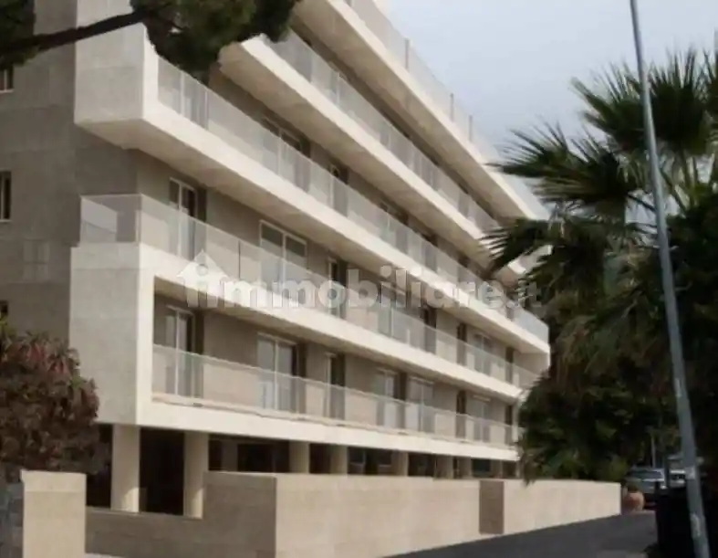 Appartamento in vendita a Varazze