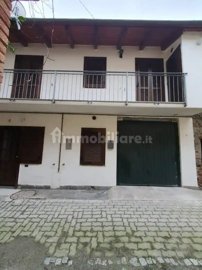 Casa indipendente in affitto a Condove