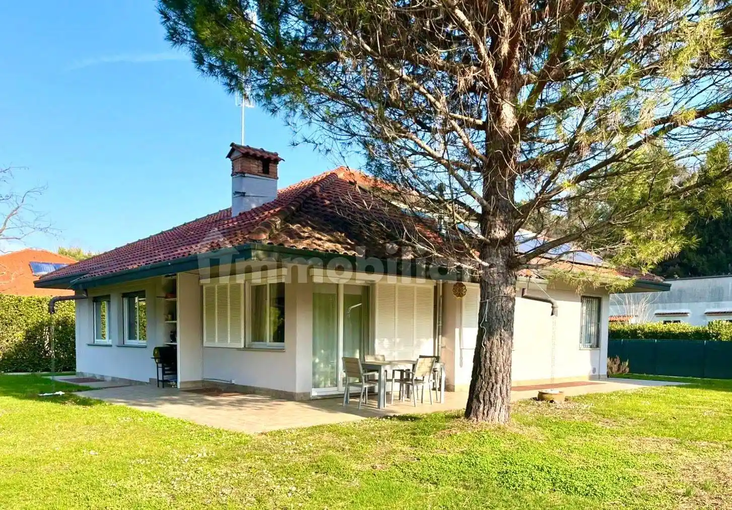 Villa in vendita a Appiano Gentile