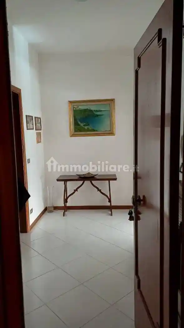 Appartamento in vendita a Trecastelli