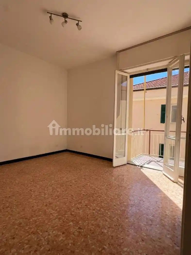 Appartamento in vendita a Finale Ligure