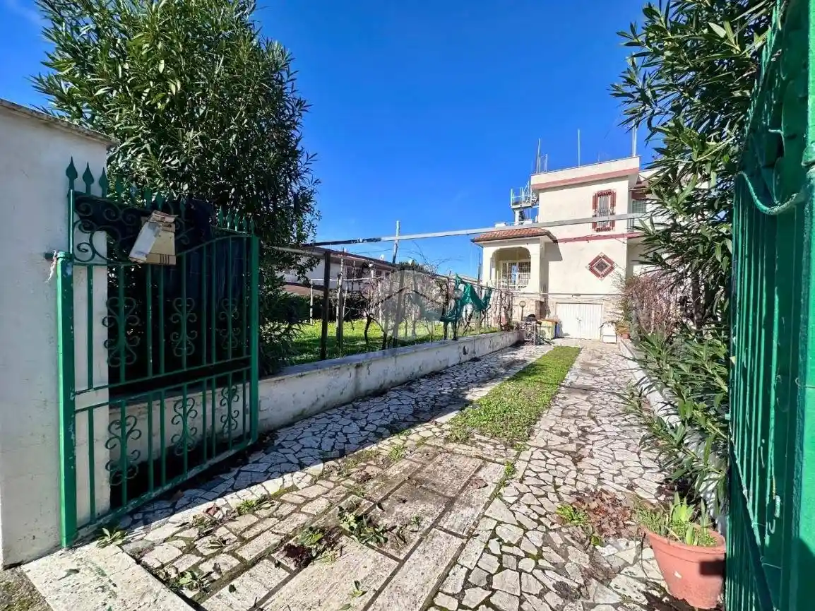 Villa in vendita a Anzio
