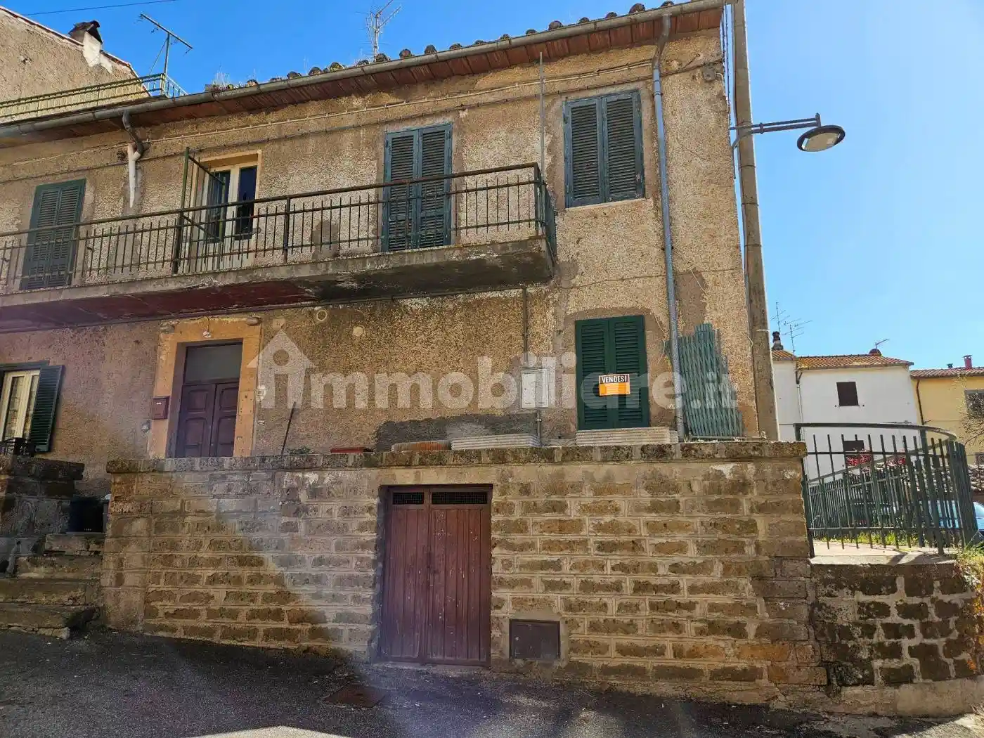 Casa indipendente in vendita a Villa San Giovanni in Tuscia
