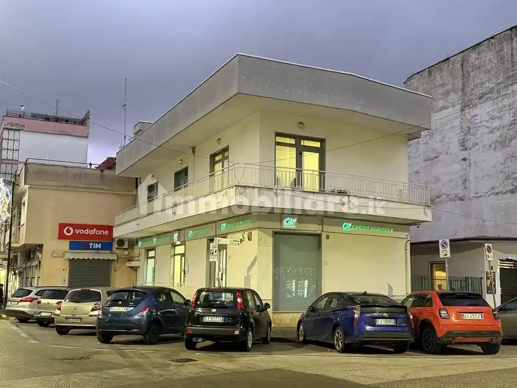 Palazzo - Edificio in vendita a Pomigliano d'Arco