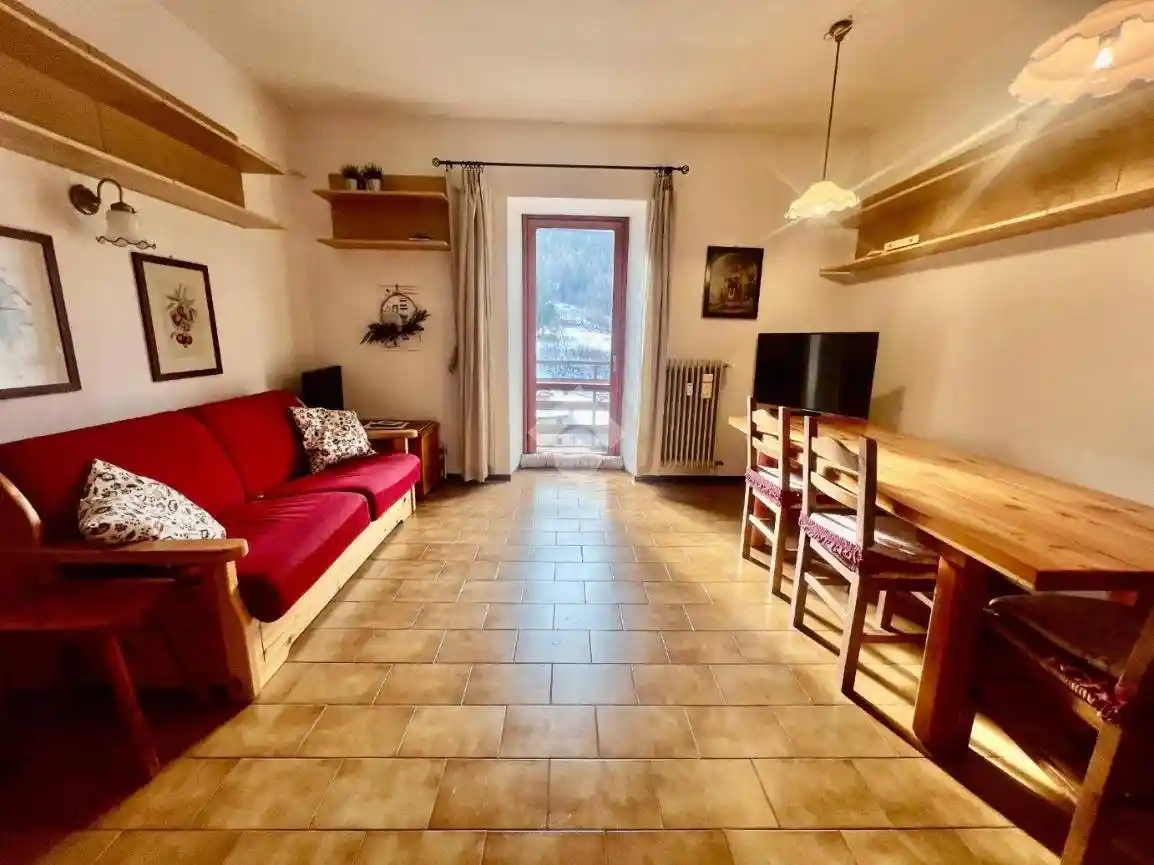 Appartamento in affitto a Temù