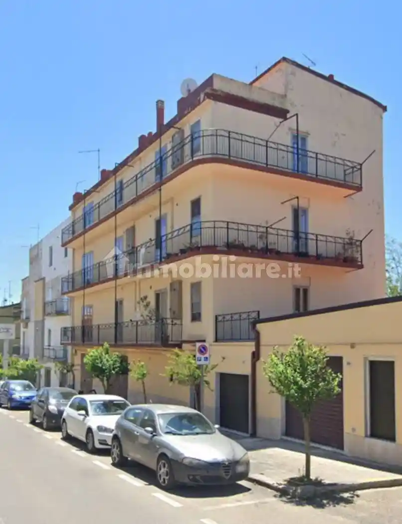 Appartamento in vendita a Pomarico