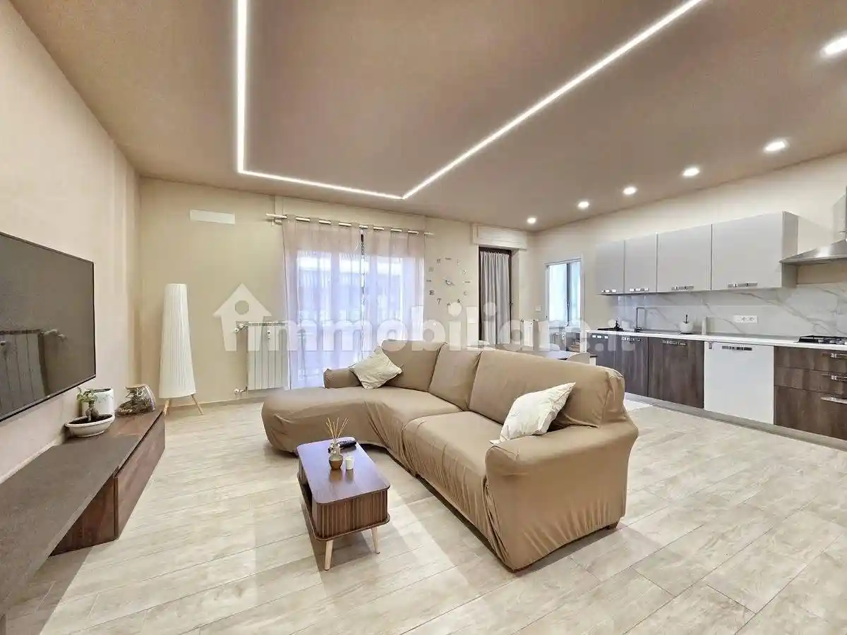 Appartamento in vendita a Massa