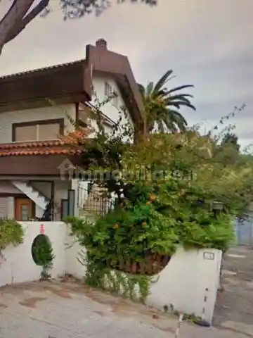 Casa indipendente in affitto a Santa Marinella
