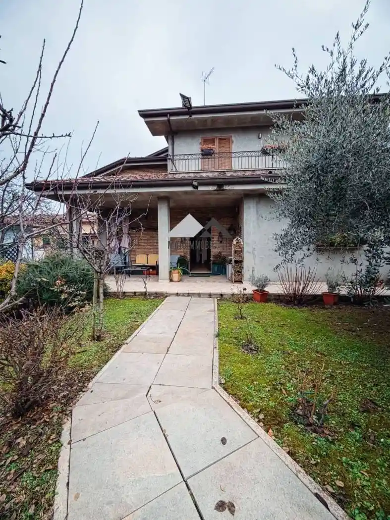 Villa in vendita a San Clemente