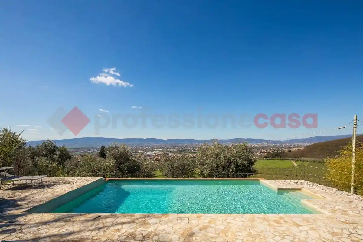 Villa in vendita a Montemurlo